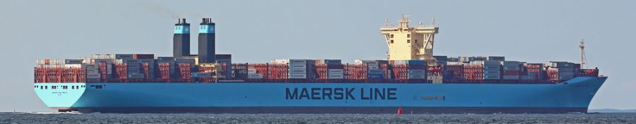 Verdens største containerskib under Storbæltsbroen Mærsk Mc-Kinney Møller